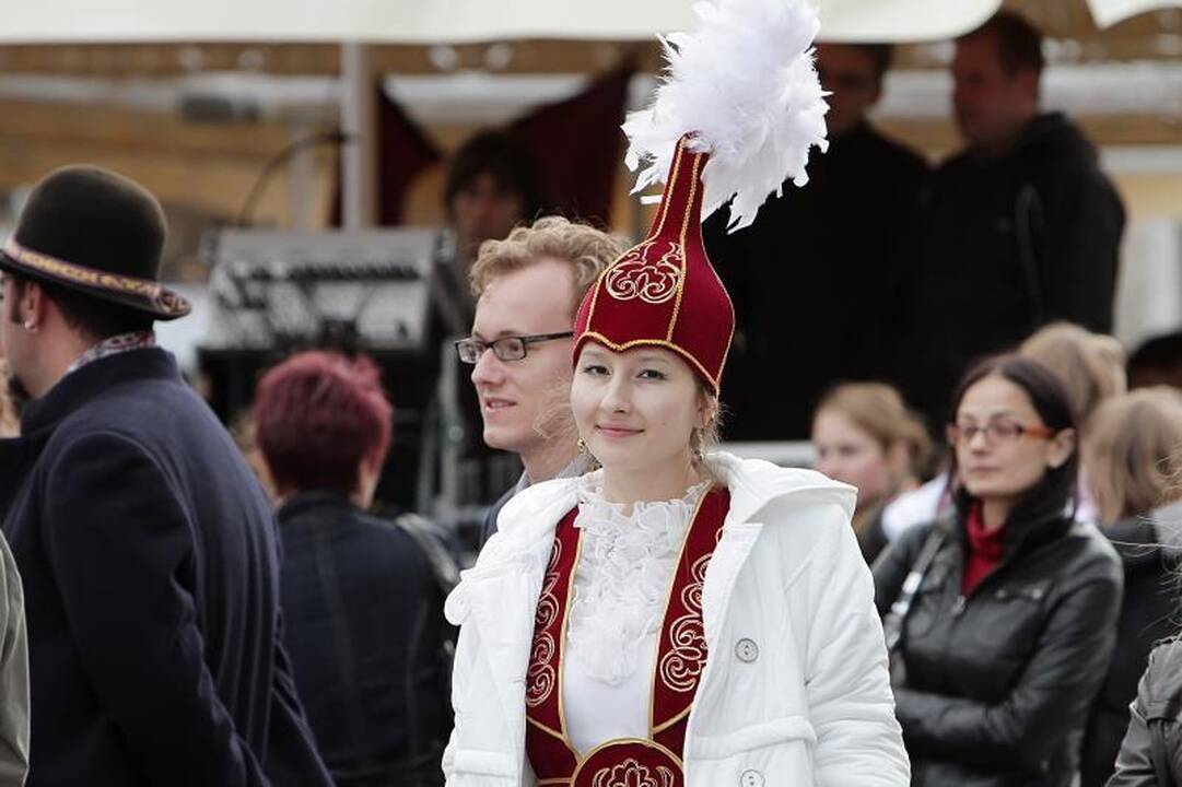 Klaipėdą nuspalvino pasaulio tautų mugė 