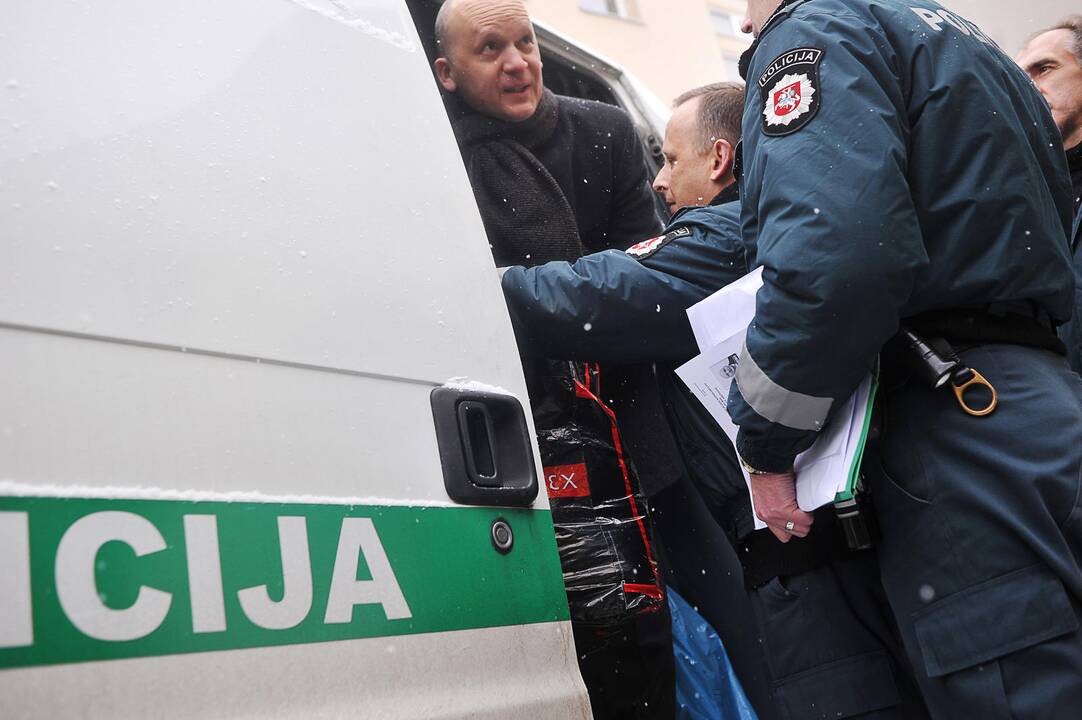Mėnesiui suimtas K.Kriščiūnas šypsojosi: jaučiuosi puikiai