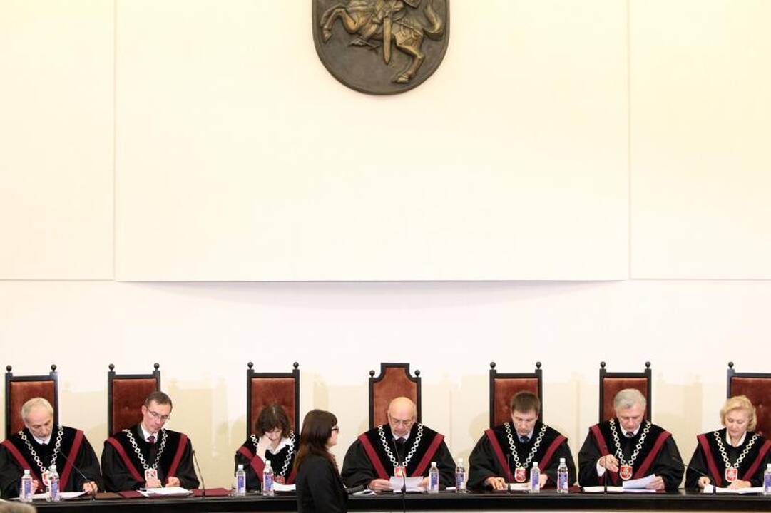 Teismas: pažeidimai bado akis, bet naujų rinkimų nereikės (komentarai)
