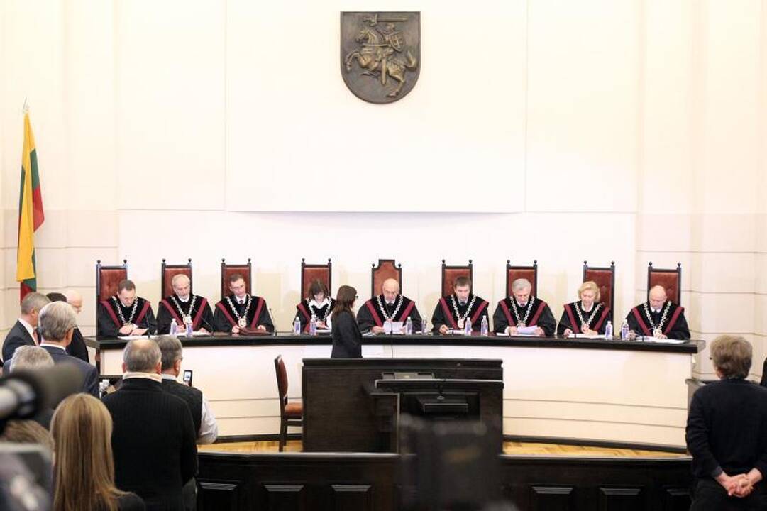 Teismas: pažeidimai bado akis, bet naujų rinkimų nereikės (komentarai)