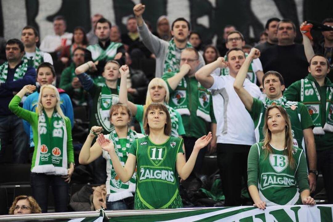 Kauno „Žalgiris“ sutriuškino Vilniaus „Sakalus“