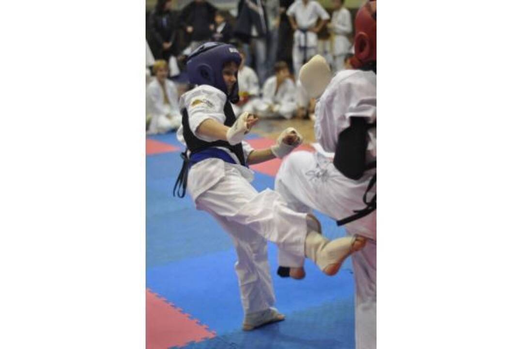 Klaipėdiečiai siautė Latvijos karate čempionate