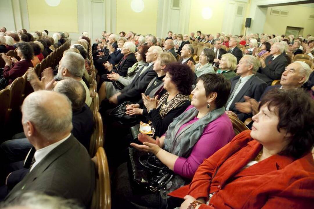 Savanorystei amžius – ne        kliūtis 