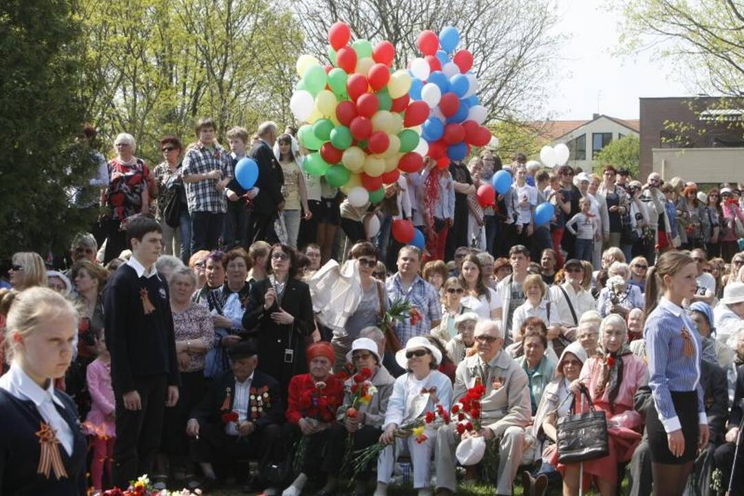 Klaipėdiečiai paminėjo  Pergalės dieną   
