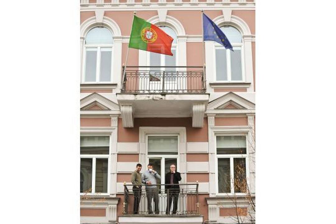 Vilniuje piketavę profsąjungų atstovai reiškė paramą kolegoms Portugalijoje