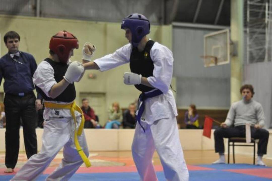 Klaipėdiečiai siautė Latvijos karate čempionate