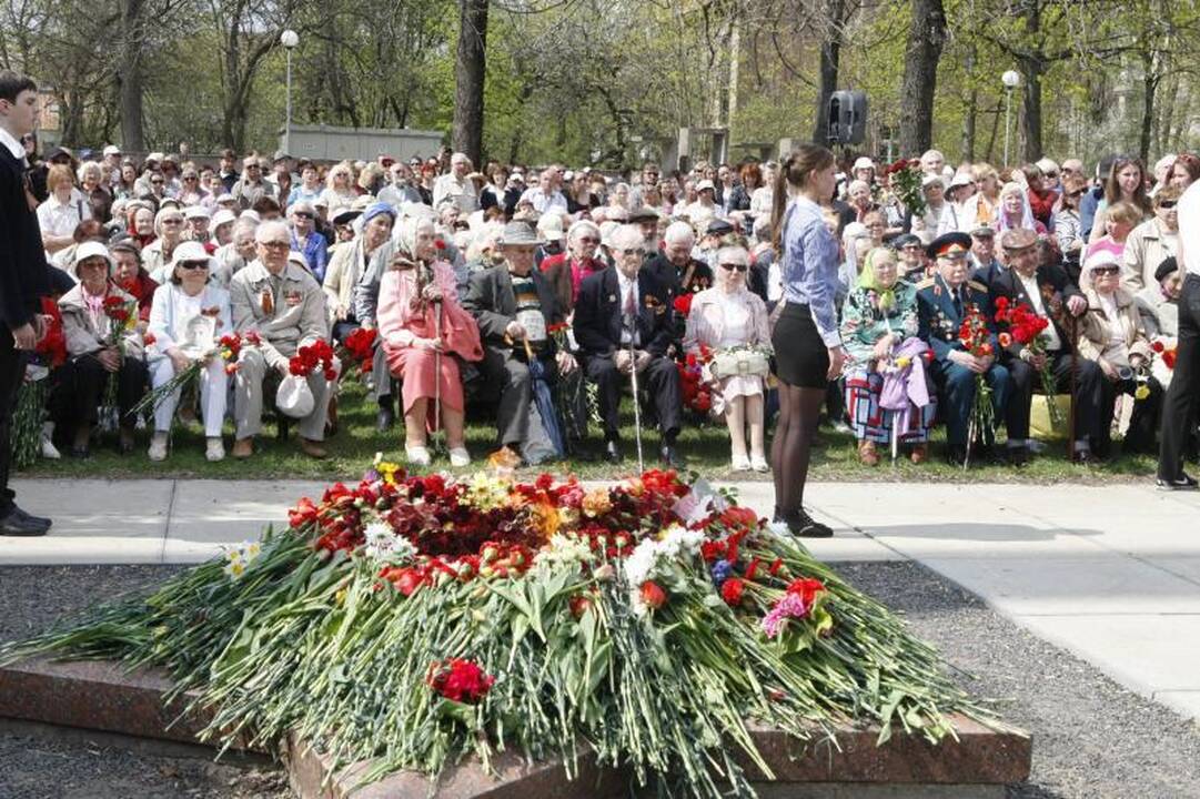 Klaipėdiečiai paminėjo  Pergalės dieną   