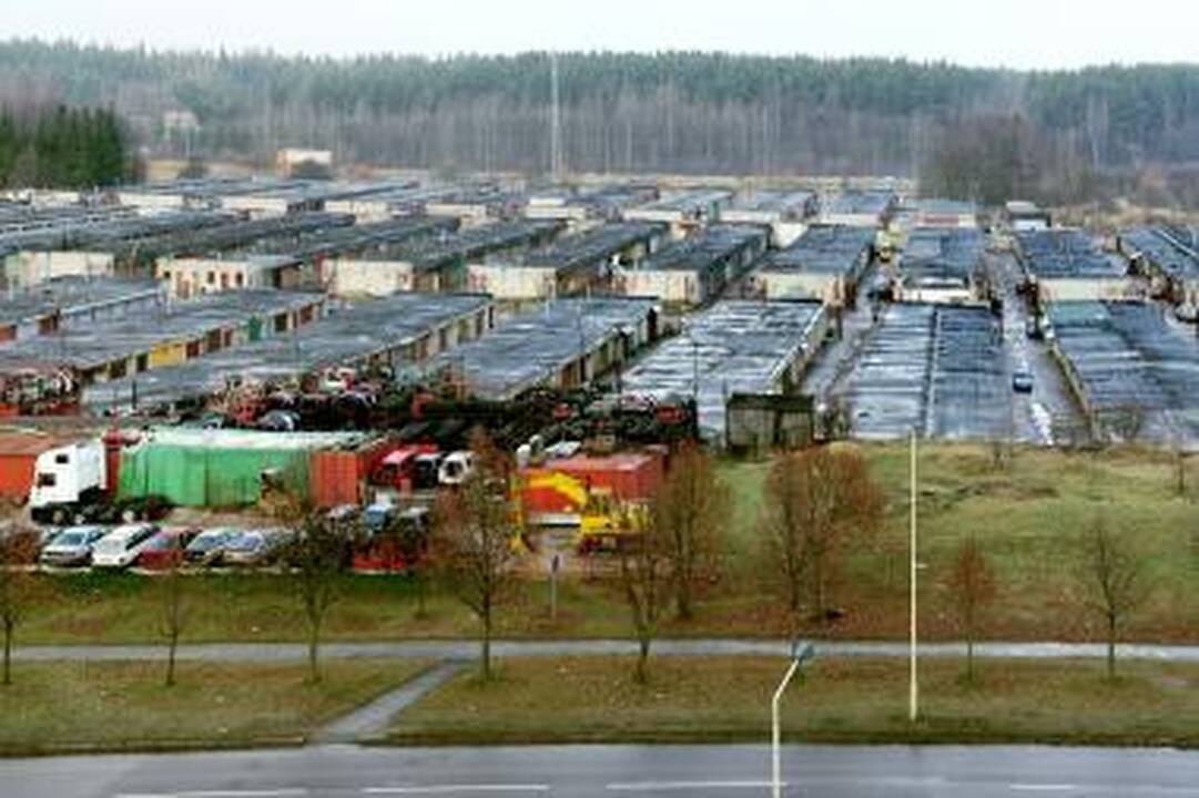 Garažų džiunglėse verda gyvenimas
