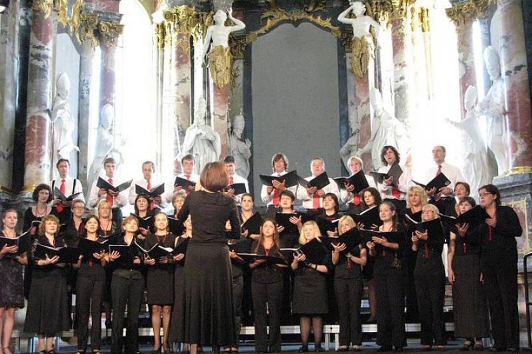 Kaune    skambės    chorinė    muzika   