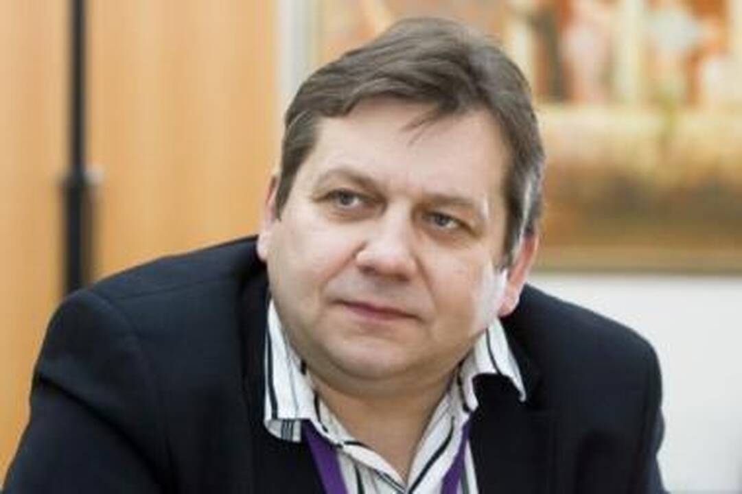 Vienišas vilkas su lyderio antspaudu