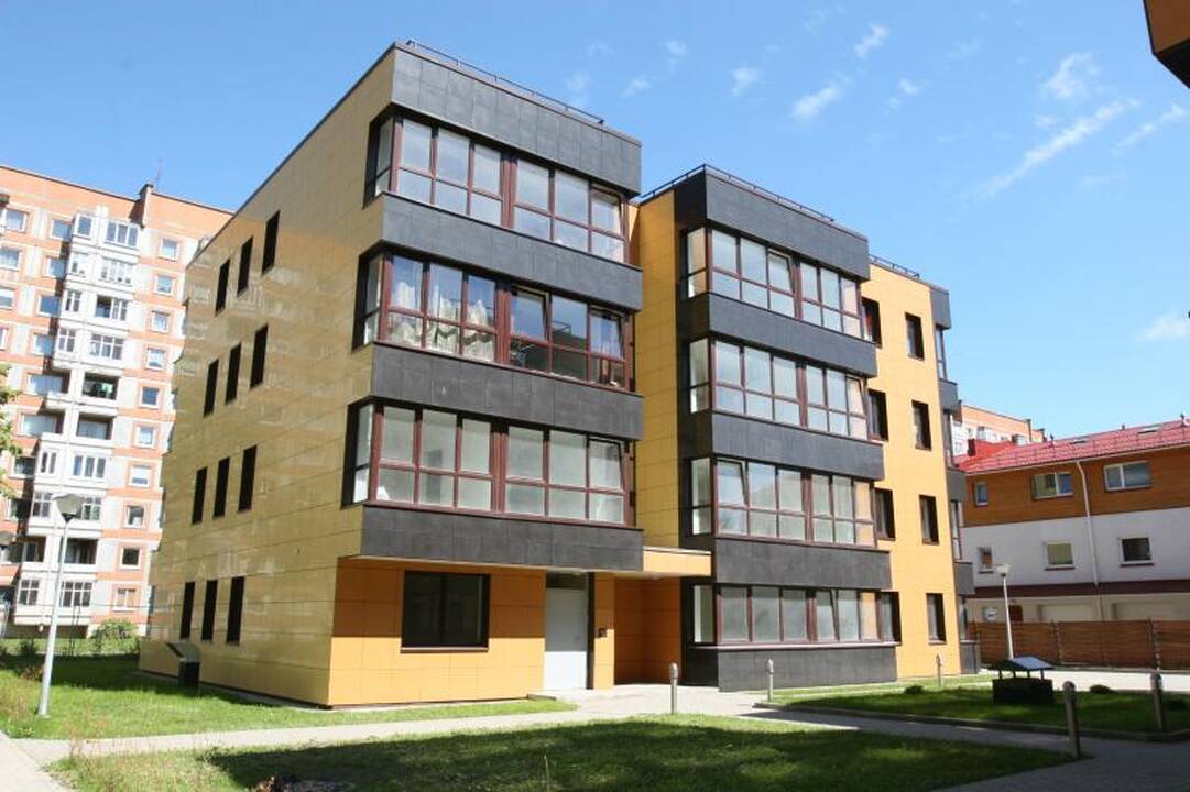 Balkono      stiklinimas – rimtas darbas