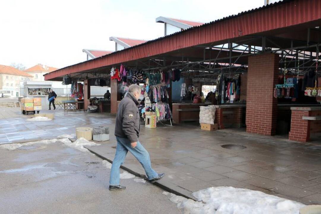 Vadovauti Senajam turgui kol kas niekas nesiveržia