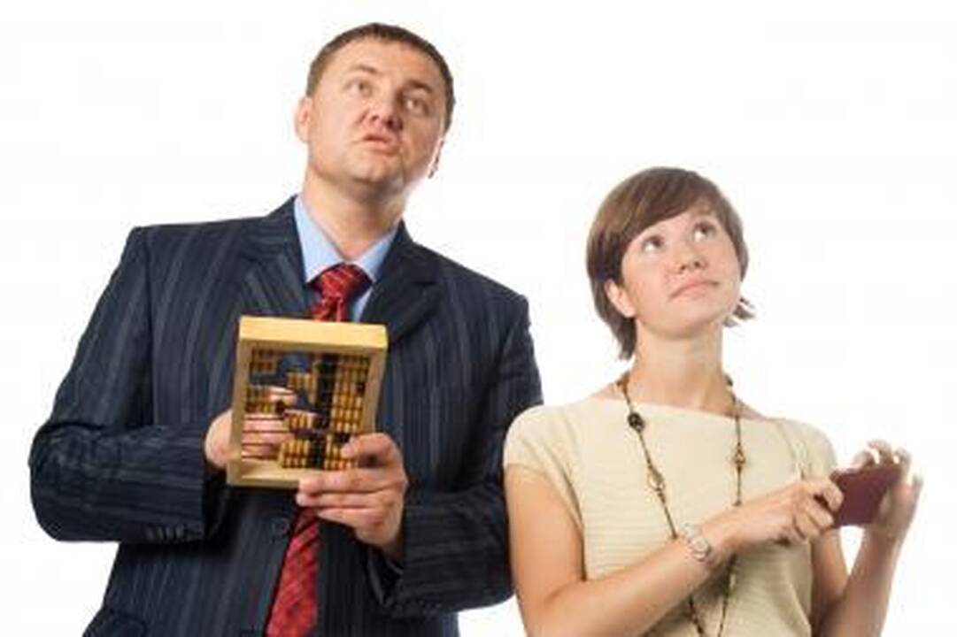 Pašalpos atskleidė simuliantus