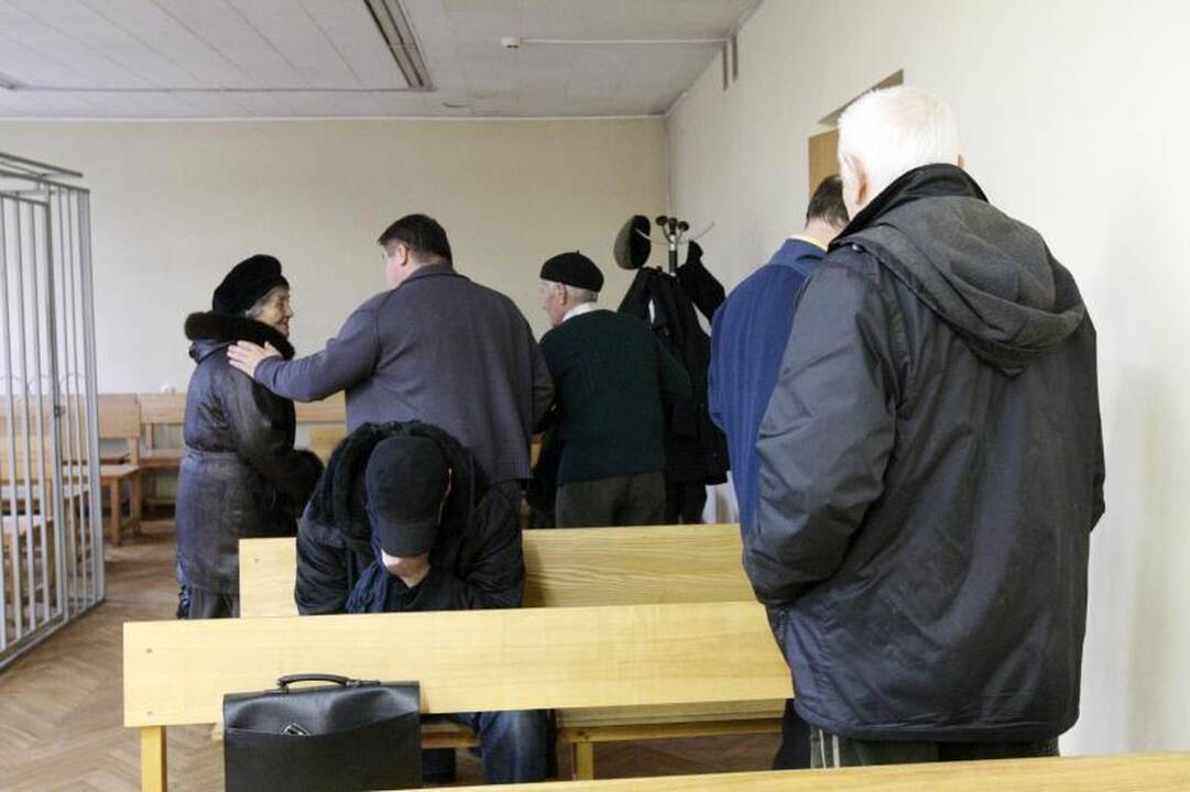 Už degalų aferą – teismo nuosprendis   