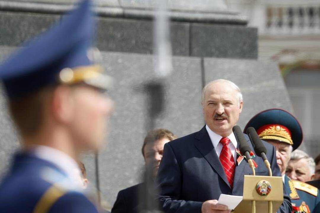 A.Lukašenkos oligarchai valdo ginklus, naftą ir muziką