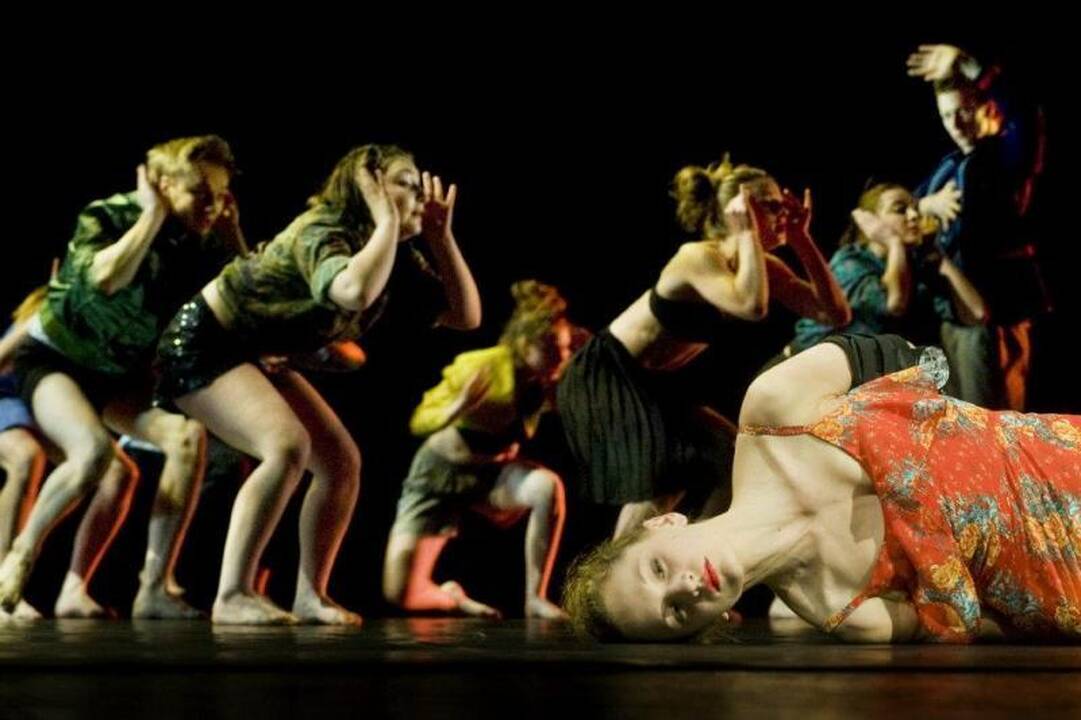 Tarptautiniame šokio festivalyje – kūnas kaip ginklas