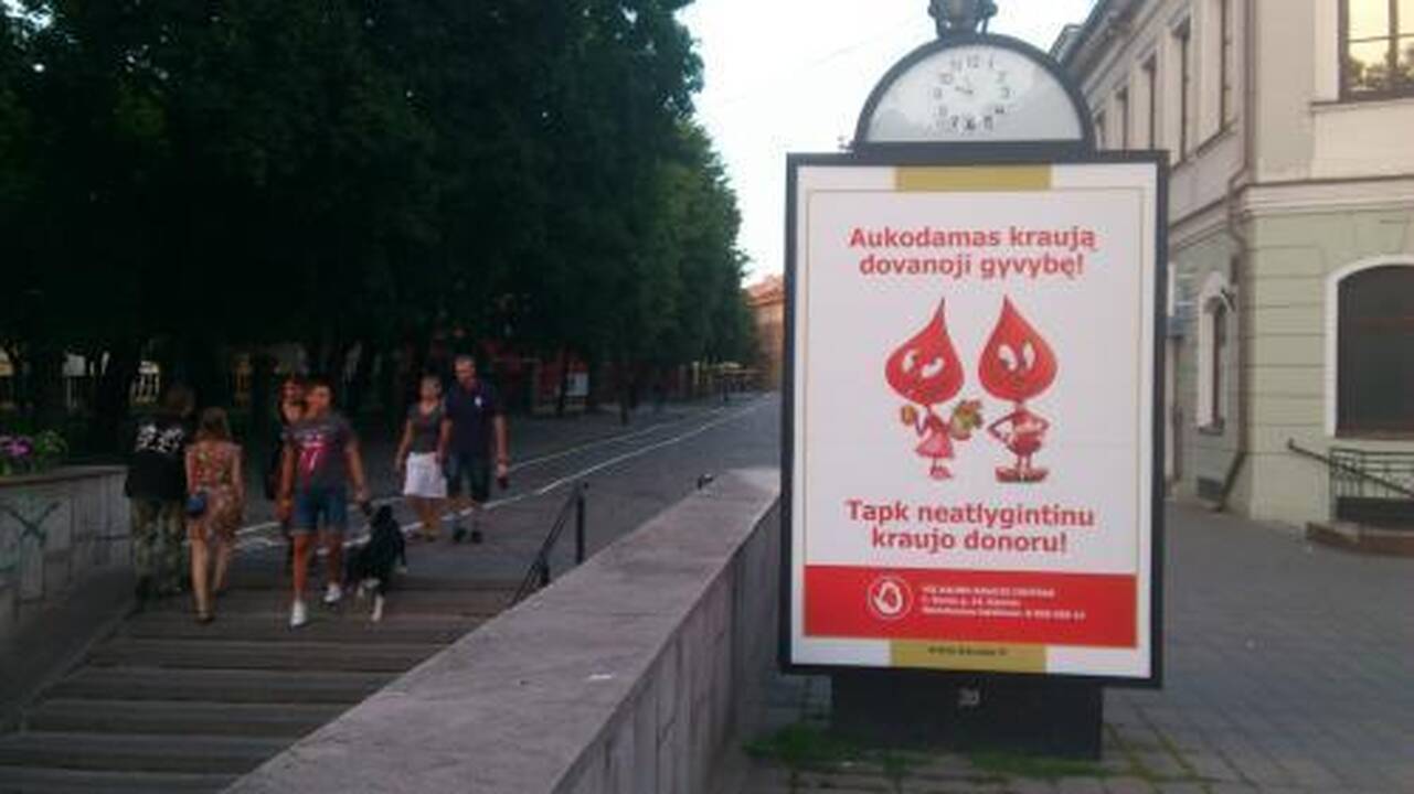 Kviečia užsukti į užrakintą įstaigą