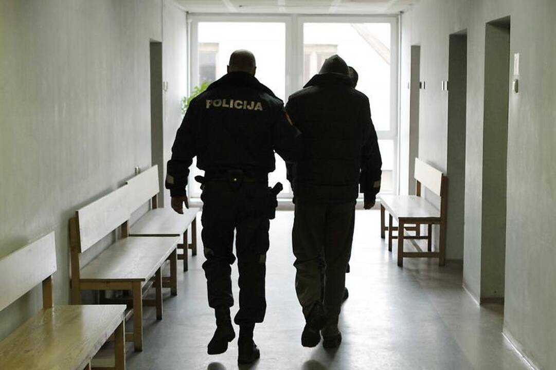 Policija: panašu, kad jaunas vyras nužudytas dėl moters 