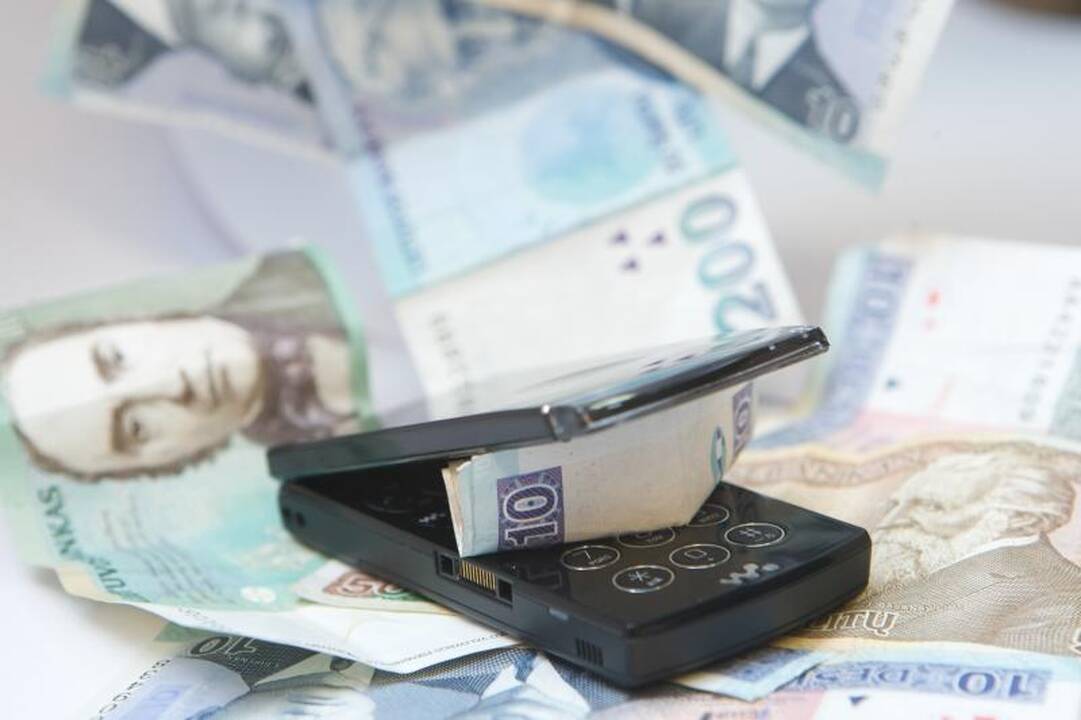 Šoktelėjusi telefono sąskaita nejuokais išgąsdino