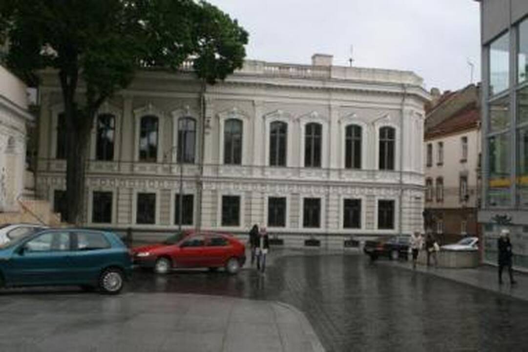 Bėda: triukšmingomis linksmybėmis pagarsėjusiai "Suokalbio" publikai bus sunku rasti kitą vietą, kurioje būtų galima laisvai reikštis.