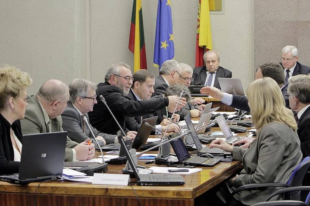 Uostamiečio politikai  jaučiasi   persidirbę   
