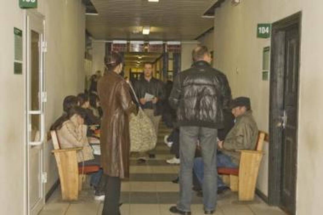 Bedarbiai – pasipelnymo šaltinis