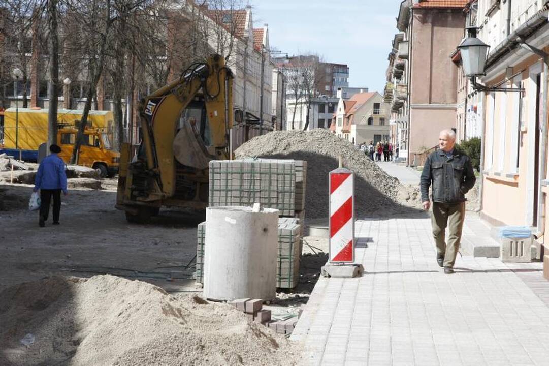 Dėl darbų spartos J. Janonio gatvėje – vėl eismo ribojimai 