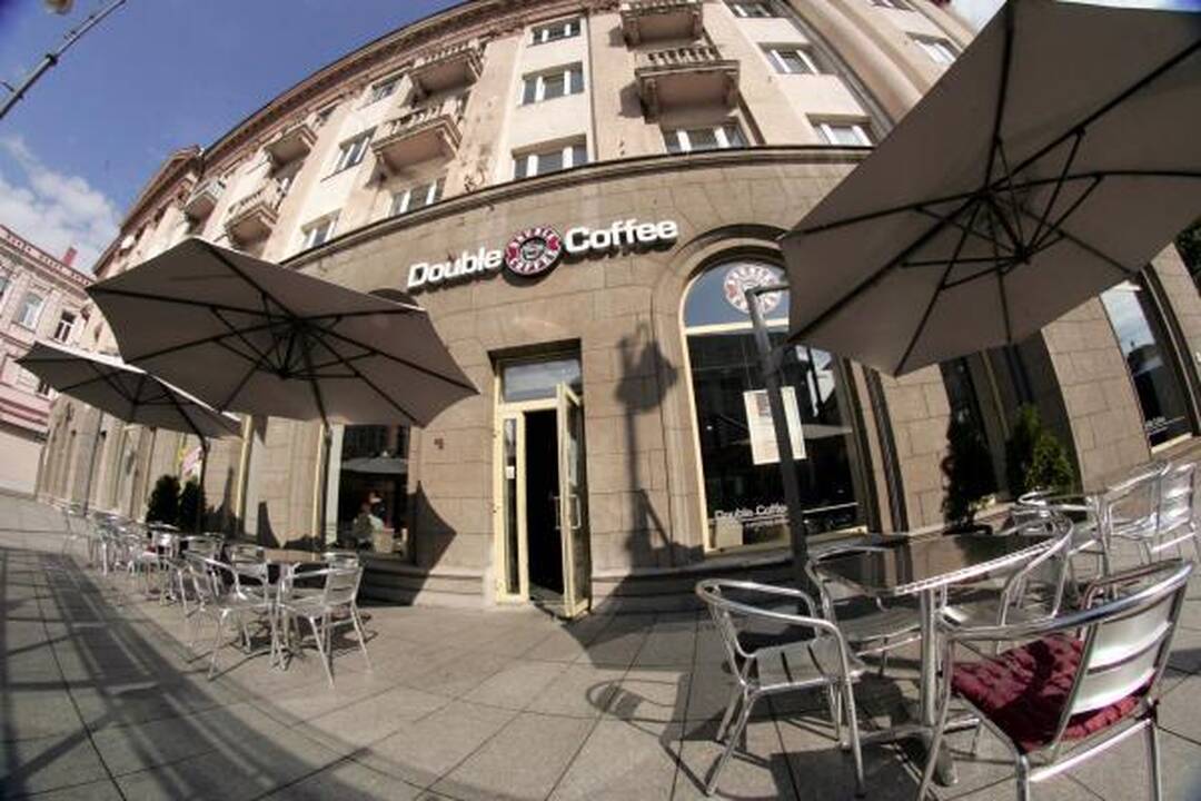 "Double Coffee" nyksta iš Verslo žemėlapio