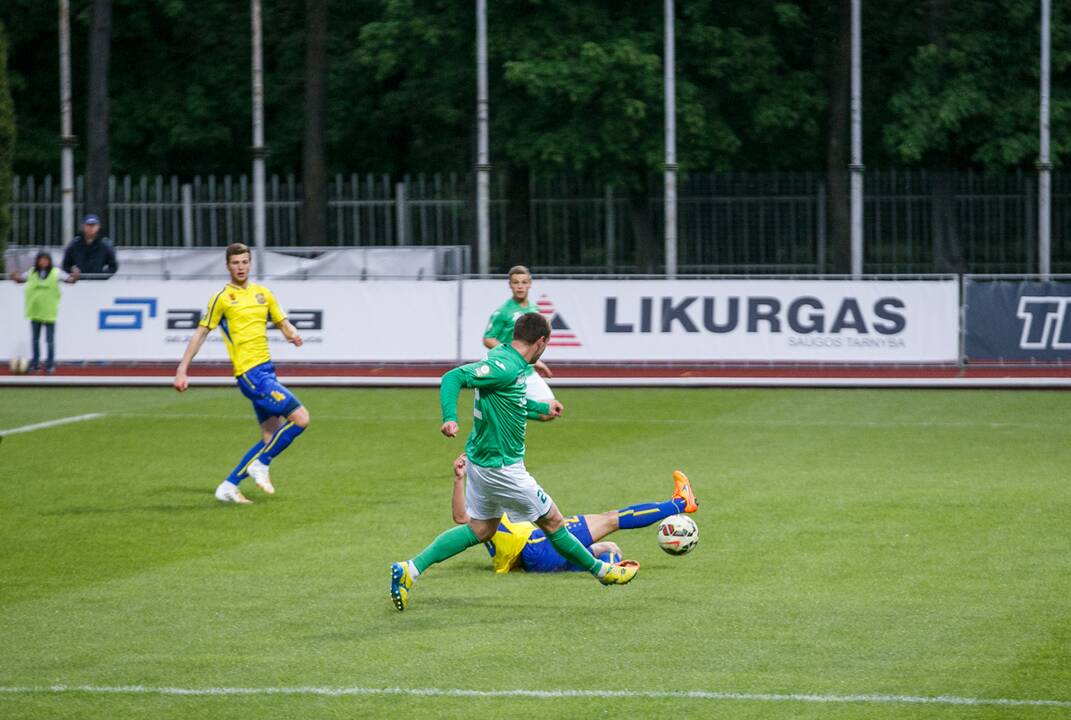 Futbolas : "Spyris" - "Atlantas"