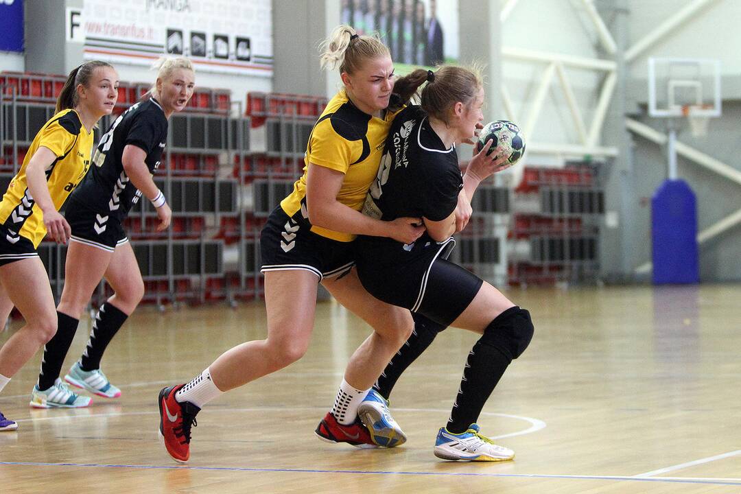 Rankinio supertaurė: „Garliava“ –„Žalgiris“ 31:32