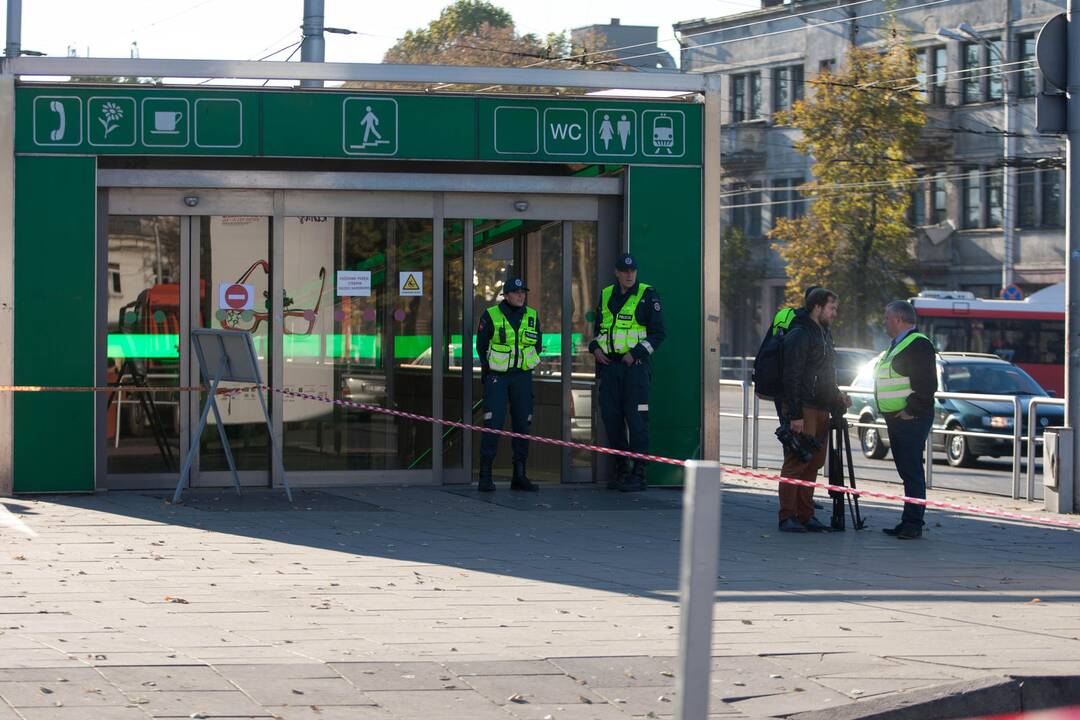 Įtartinas lagaminas prie Kauno geležinkelio stoties sukėlė sumaištį