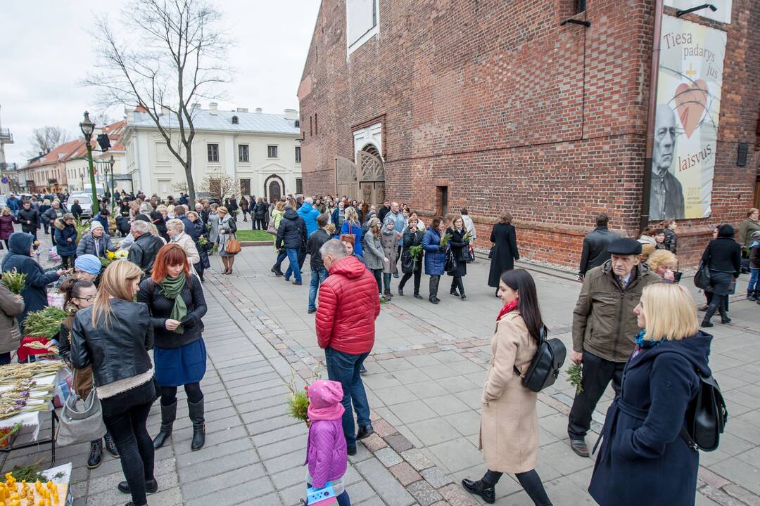 Verbų sekmadienis Kaune