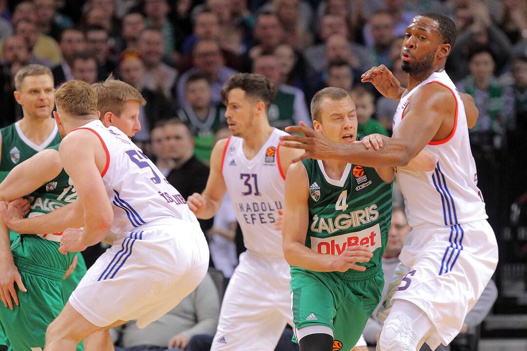 Eurolyga: „Žalgiris“ – „Anadolu“ 68:76