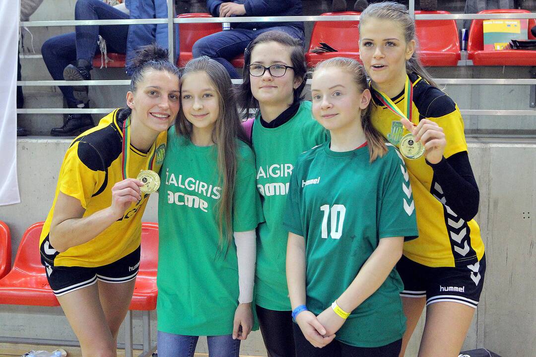 LRF taurės finalas: „Žalgiris“ – „Garliava“ 32:30