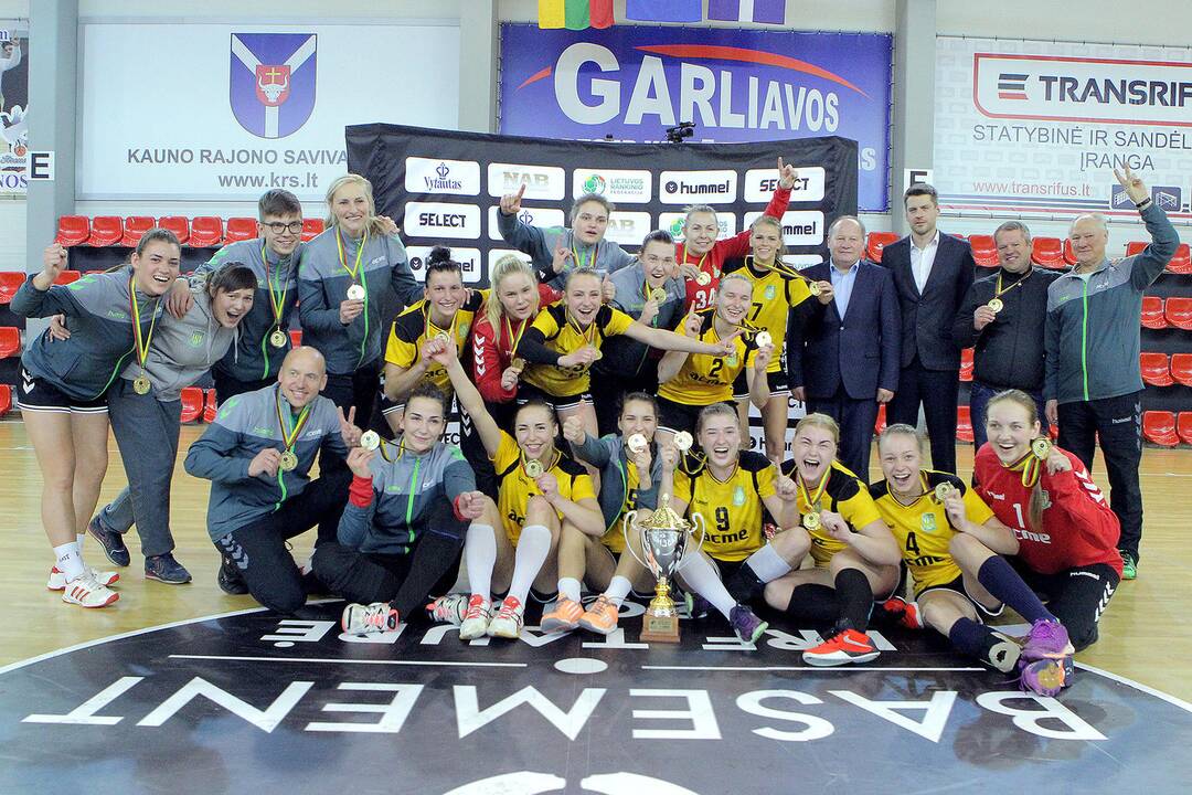 LRF taurės finalas: „Žalgiris“ – „Garliava“ 32:30