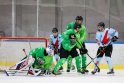 Mačas: &quot;Kaunas Hockey&quot; ledo ritulininkai (žalios spalvos apranga) tik kartą neapsigynė nuo elektrėniškių atakos.