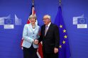 Theresa May ir Jeanas-Claude&#039;as Junckeris