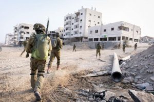 Izraelio pajėgos praneša Gazos Ruože nukovusios dešimtis teroristų