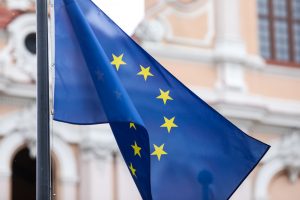 Lenkai – didžiausi ES šalininkai Europoje, rodo tyrimas