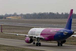 „Wizz Air“ nuo gegužės skraidins naujais maršrutais