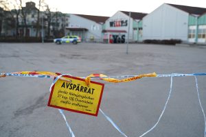 Švedijoje subadyti du žmonės, vieno jų būklė kritinė