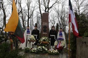 J. Polovinsko Budrio ir jo žmonos laidotuvių ceremonija sustyguota iki smulkmenų