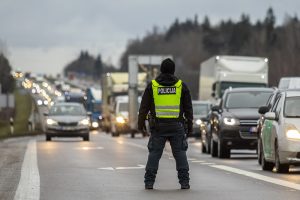 Pareigūno poelgis moteriai tapo pamoka visam gyvenimui: tai – paveikiau nei bauda!