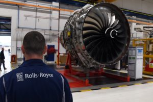Dėl koronaviruso krizės „Rolls-Royce“ ketina atleisti mažiausiai 9 tūkst. darbuotojų