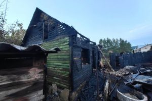 Iš Šančių – pranešimas apie degantį namą: išskubėjo gausios ugniagesių pajėgos