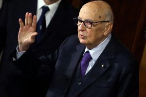 Mirė Italijos eksprezidentas G. Napolitano