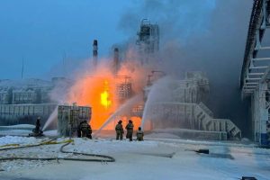 „Novatek“: gaisras Rusijos gamtinių dujų terminale kilo dėl išorės veiksnio