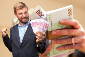 Bankams taip gerai Lietuvoje dar nėra buvę: du iš jų uždirbo rekordinius pelnus