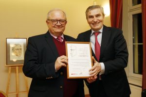 I. Simonaitytės premija – diplomatui