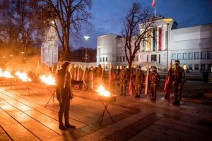 Nutarta Sausio 13-ąją įtraukti į nedarbo dienų sąrašą